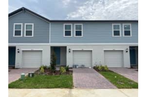418 Legacy Loop, DAVENPORT