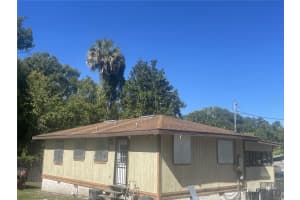 520 W Spring St, DELAND