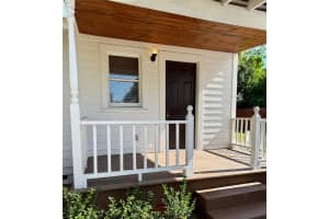 333 S Grove St, EUSTIS 333 S Grove St, EUSTIS