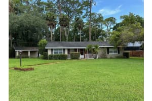 316 E Crystal Dr, SANFORD