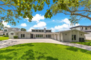 49 Interlaken Rd, ORLANDO