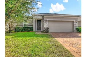 806 Benjamin Trl, DAVENPORT