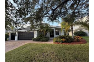 932 Classic View Dr, AUBURNDALE