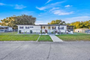 24 Flamingo Blvd, WINTER HAVEN