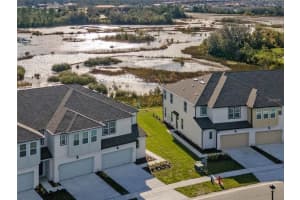 1808 Sanibel Dr, DAVENPORT