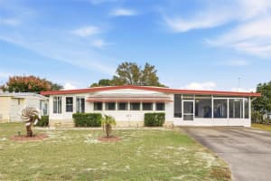 1312 Apache Cir, TAVARES