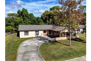 98 Mark David Ct, CASSELBERRY