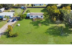 35620 Shelley Dr, LEESBURG