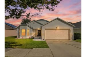 1047 Bluegrass Dr, GROVELAND