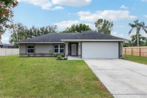 1049 Pinder St, DELTONA