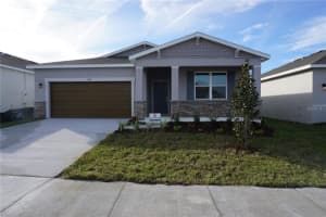 1538 Blue Lagoon Cir, MASCOTTE