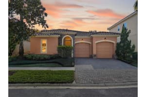 1447 Caring Ct, MAITLAND