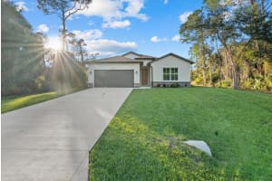 5277 Vantage St, NORTH PORT