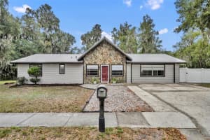 1240 W Voorhis Ave, DELAND
