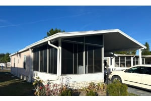 808 Polo Park East Blvd, DAVENPORT