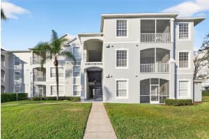 8105 Coconut Palm Way #203, KISSIMMEE