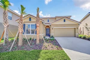 7712 Oakmoss Loop, DAVENPORT