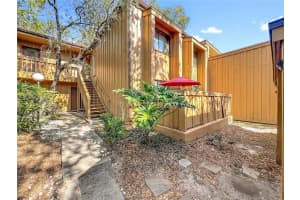 233 Crown Oaks Way #233, LONGWOOD