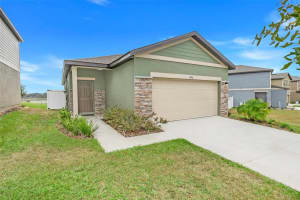 8716 Sportsman Loop, GROVELAND