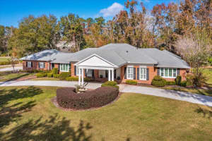 1840 Wingfield Dr, LONGWOOD