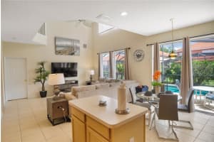 134 Sevilla Ave, DAVENPORT