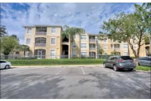 8103 Coconut Palm Way #302, KISSIMMEE
