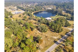 6034 Feather Ln, SANFORD