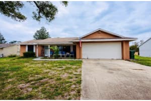 1810 Hallcrest Dr, DELTONA