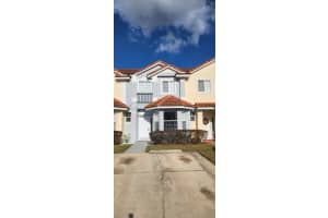 1175 South Beach Cir, KISSIMMEE