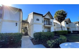 1924 Lake Atriums Cir #56, ORLANDO