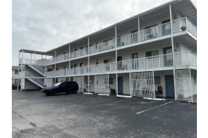 320 Lakeview St #220, ORLANDO