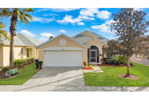 1032 Bloomingdale Dr, DAVENPORT 1032 Bloomingdale Dr, DAVENPORT