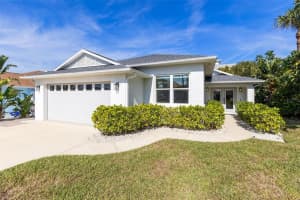 830 Hope Ave, NEW SMYRNA BEACH