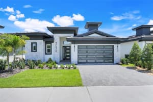 3036 Kensington Ave, DAVENPORT