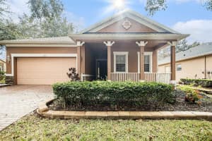 120 Crepe Myrtle Dr, GROVELAND