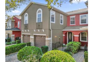 9450 Silver Buttonwood St, ORLANDO
