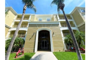 5049 Shoreway Loop #10301, ORLANDO