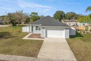 142 Pineview Dr, OVIEDO