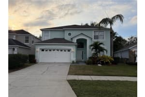 1055 Lake Berkley Dr, KISSIMMEE