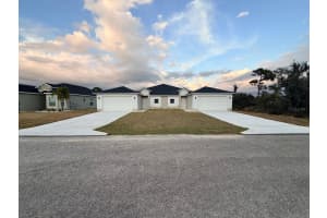 5251 Pebble Beach Dr, SEBRING