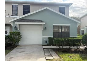 5210 Windsor Lake Cir, SANFORD