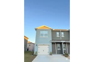 2333 Penguin Blvd, DAVENPORT