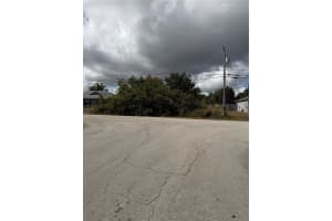 4244 Sw Jame St, Port Saint Lucie