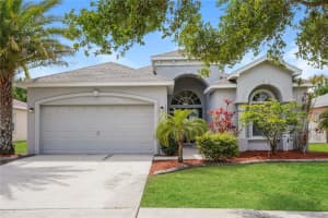 10724 Carloway Hills Dr, WIMAUMA 10724 Carloway Hills Dr, WIMAUMA