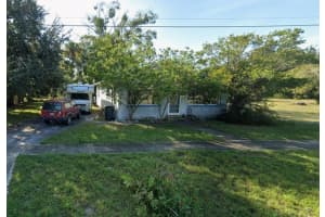 909 Palmetto St, TITUSVILLE 909 Palmetto St, TITUSVILLE