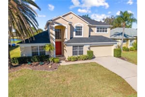 1020 Golf Course Pkwy, DAVENPORT