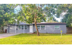 2421 Laura Pl, ORLANDO