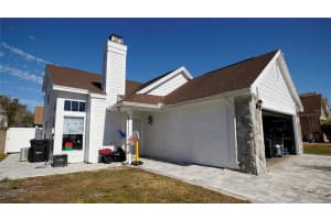 9868 Aloma Bend Ln, OVIEDO