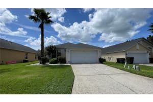 1327 Casterton Cir, DAVENPORT