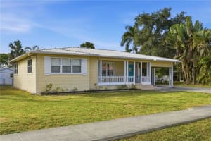 1420 Maravilla Ave, FORT MYERS